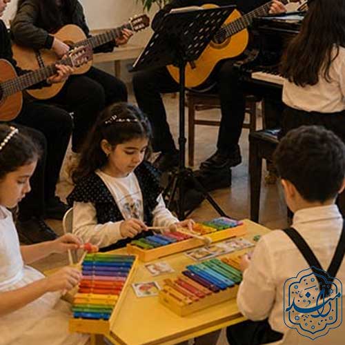 آموزش موسیقی کودک در آکادمی رامند