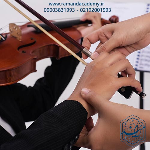 آموزش ویولن به کودکان در رامند
